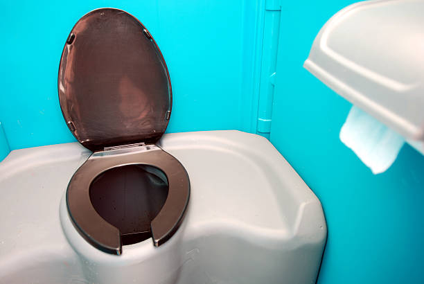Best Construction site porta potty rental  in Lauderdale, MN